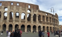 مسلح يقتل 3 نساء في روما